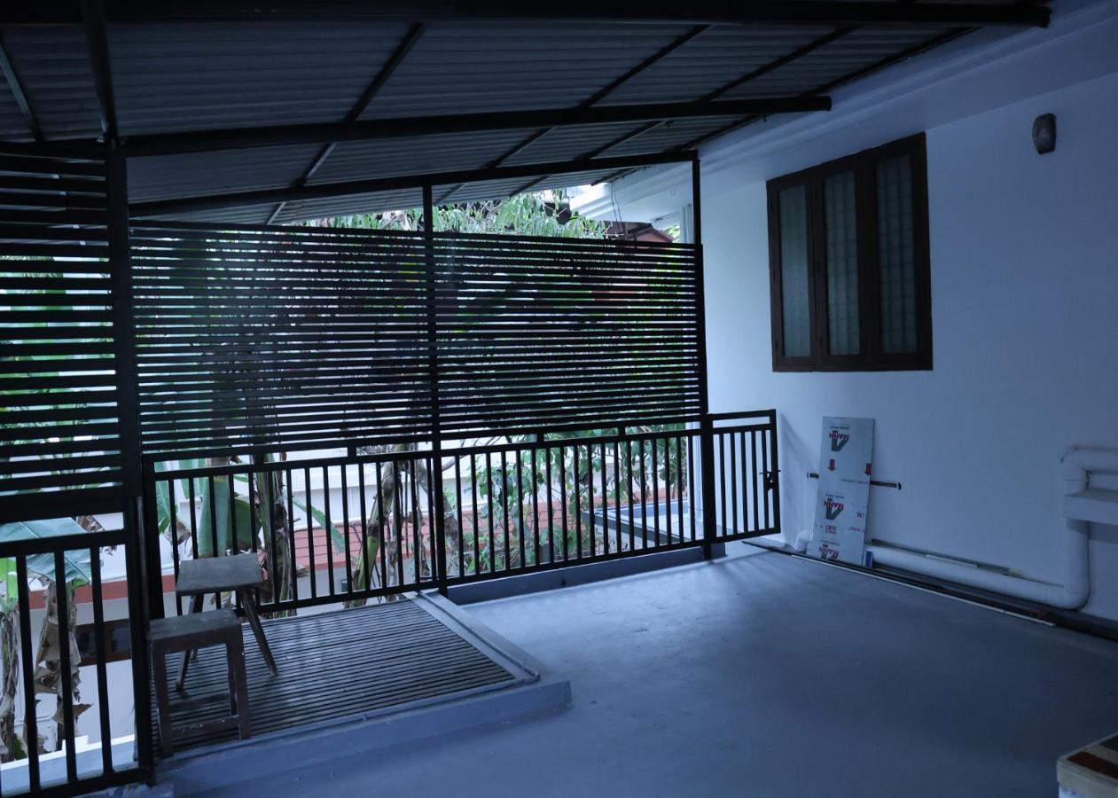 Hotel Malpans Mansion Nedumbassery Exterior foto