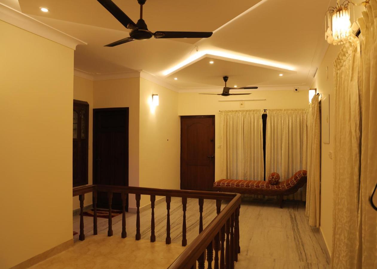 Hotel Malpans Mansion Nedumbassery Exterior foto